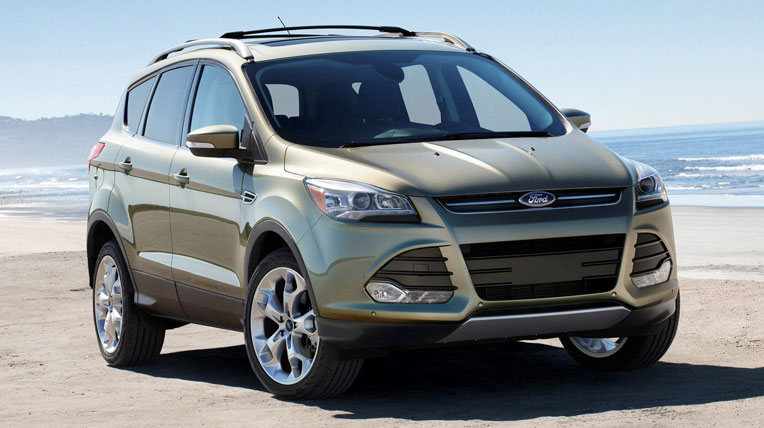 2014-Ford-Escape-front-side.jpg