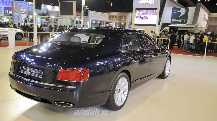 Bentley-New-Flying-Spur-Bangkok-Motor-Show-2014 (9).jpg