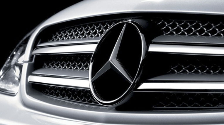 Mercedes-Benz phá kỷ lục doanh số toàn cầu