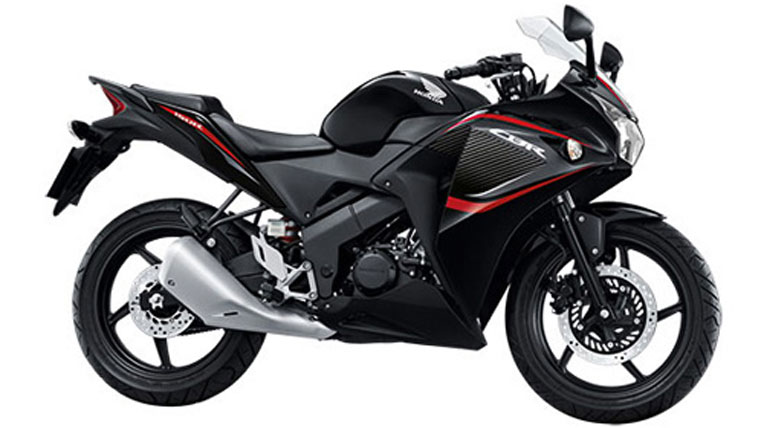 Honda-CBR150R-New-(4).jpg