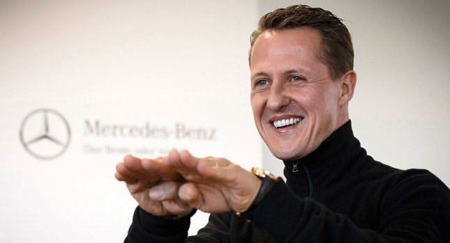 Schumacher thoát khỏi tình trạng hôn mê