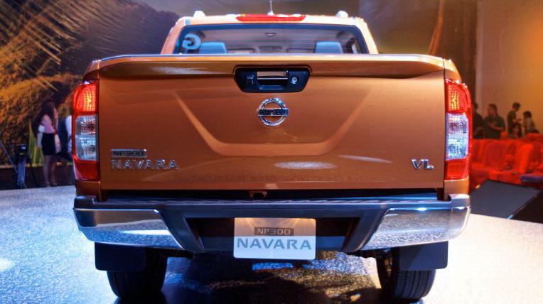 Nissan-Navara-D23-42-850x566%20(2)-1.jpg