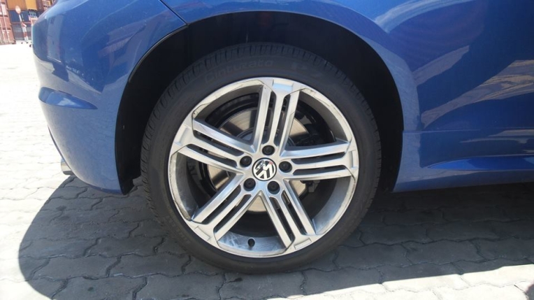 VW%20Sicrocco%20R-line%20(10).jpg