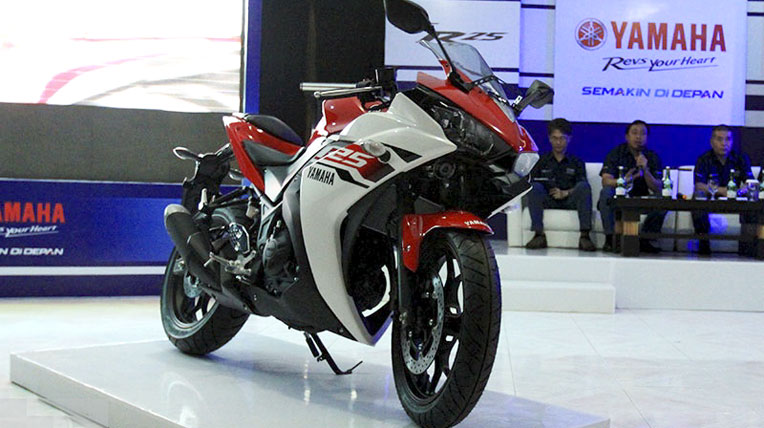 Chính thức ra mắt, Yamaha R25 có giá 4.650 USD