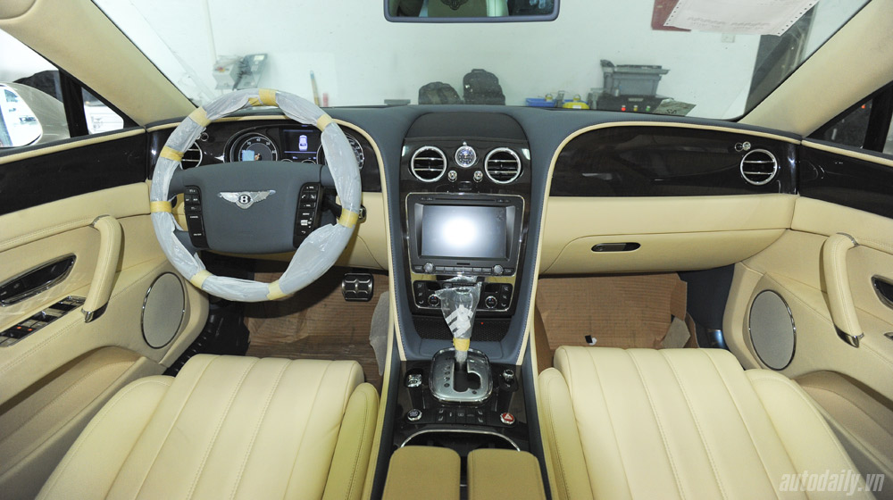 Bentley-Flying-Spur-2014%20(6).jpg