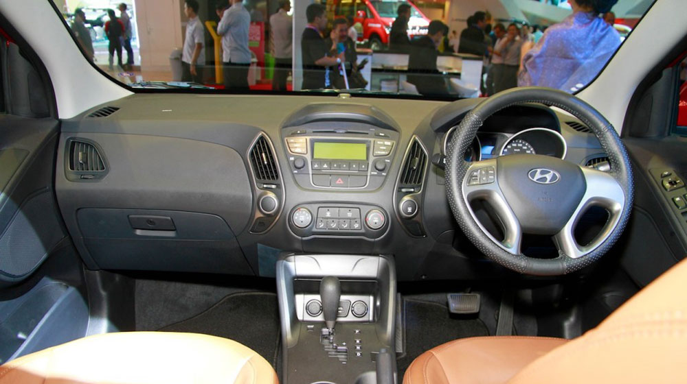 hyundai-tucson-2014%20(3).jpg