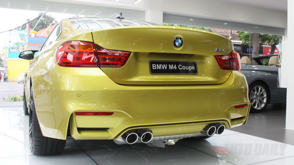 BMW M4 (8).jpg