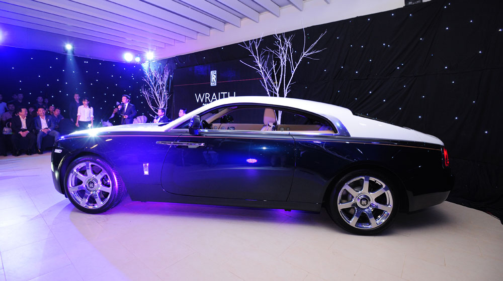 rolls-royce-wraith%20(3).jpg