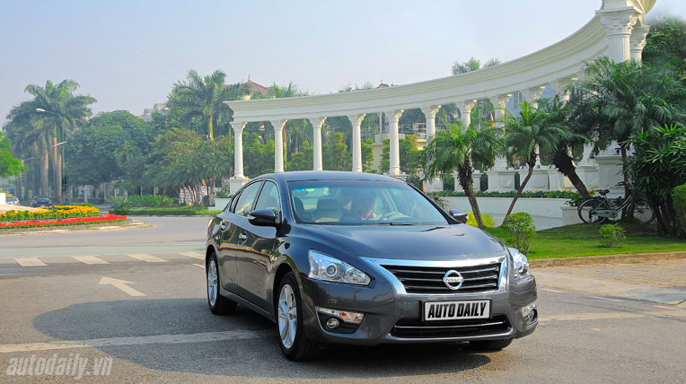 Autodaily_Teana_ngoaithat-1.jpg