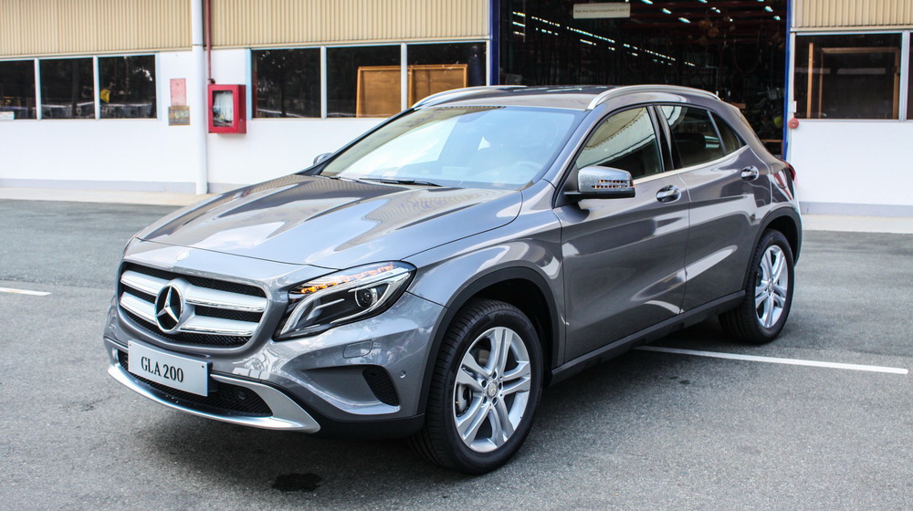 Mercedes-Benz%20GLA200%20(1).jpg