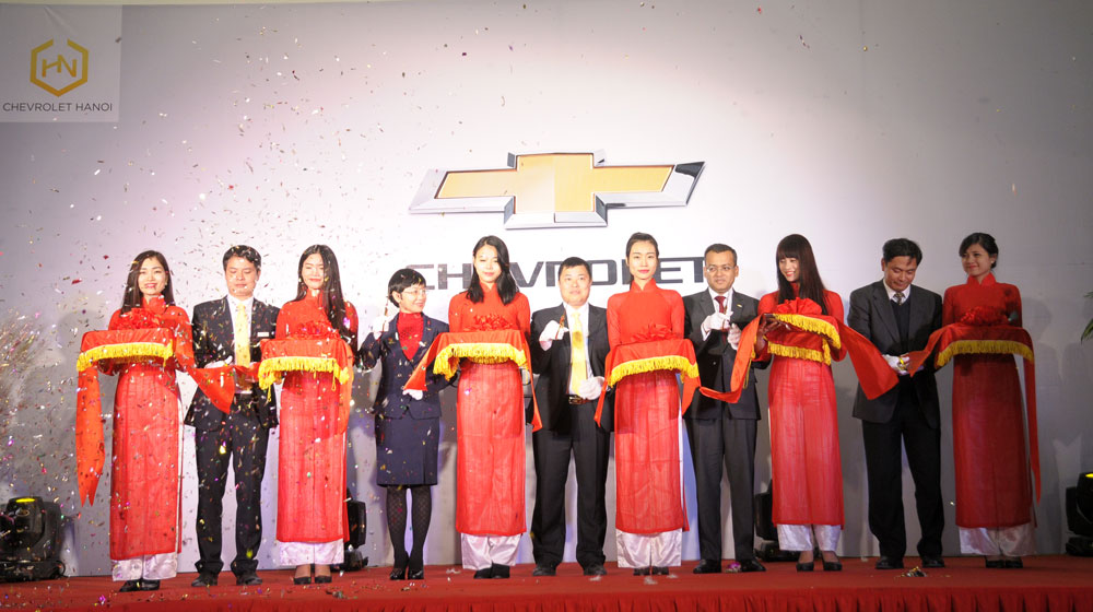 khai-truong-chevrolet-hanoi%20(1).jpg