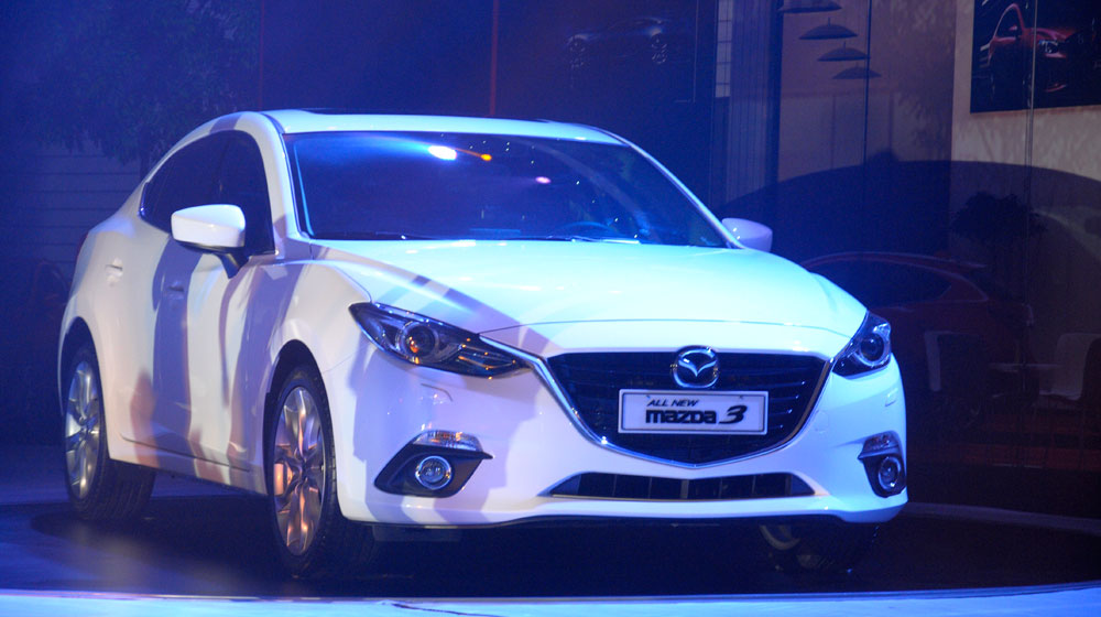 mazda%203%202015%20(30)-1.jpg