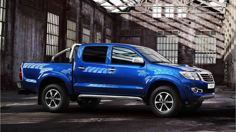 new-hilux-2014.jpg
