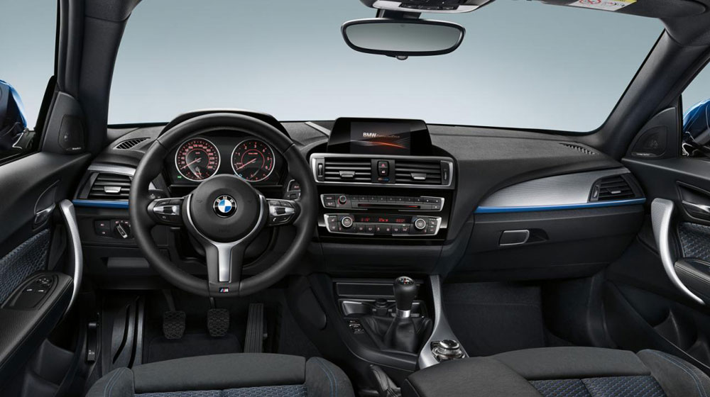 bmw-1-series-2015%20(7).jpg