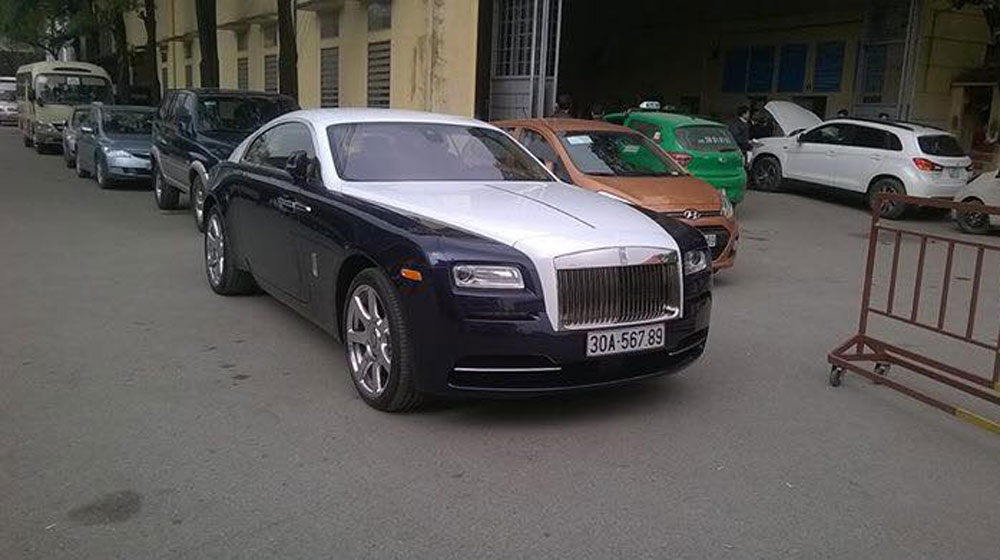 Rolls-Royce Wraith đầu tiền tại Việt Nam mang biển số “siêu khủng”