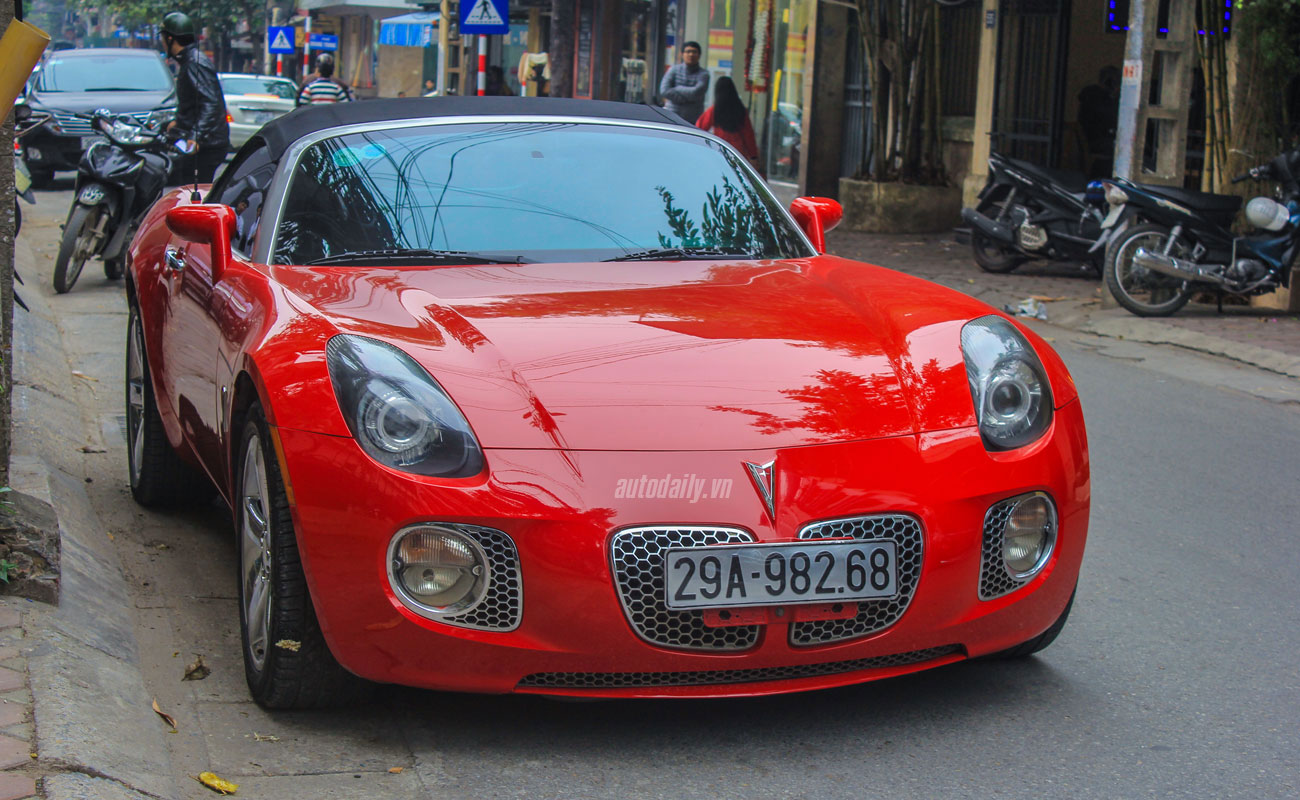 pontiac%20Solstice%20Coupe%20(3).jpg