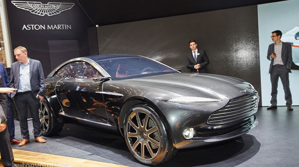 Aston Martin bất ngờ ra mắt DBX Concept