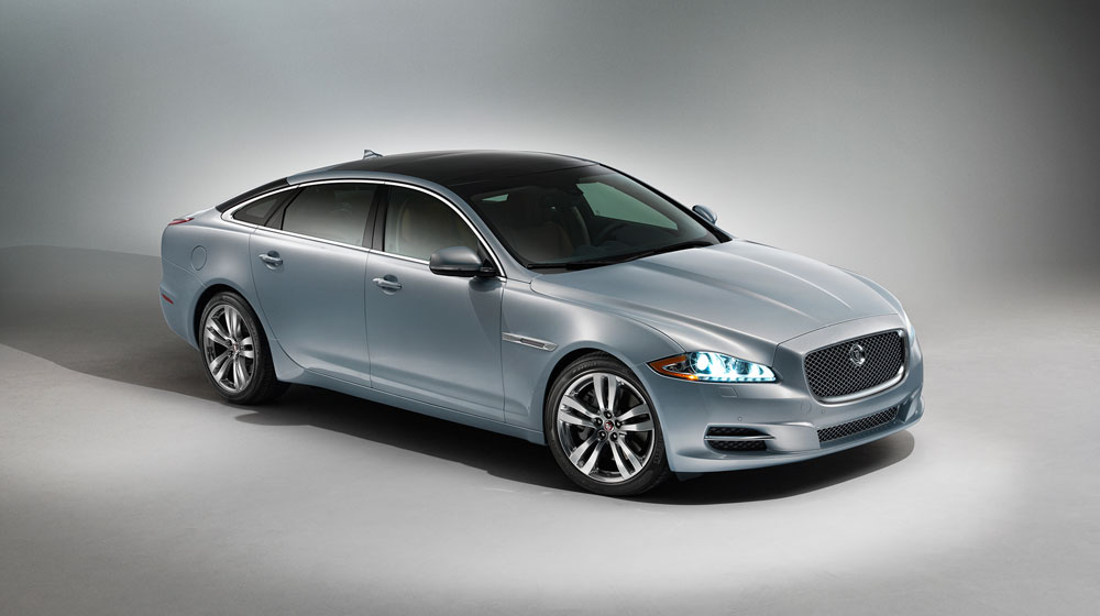 2014-jaguar-xj-three-quarters.jpg