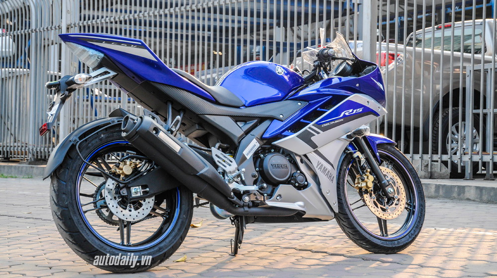 Yamaha%20r15%202015%20(4).jpg