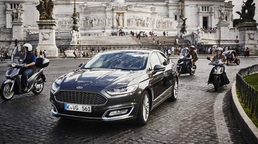 ford-mondeo-vignale%20(9).jpg