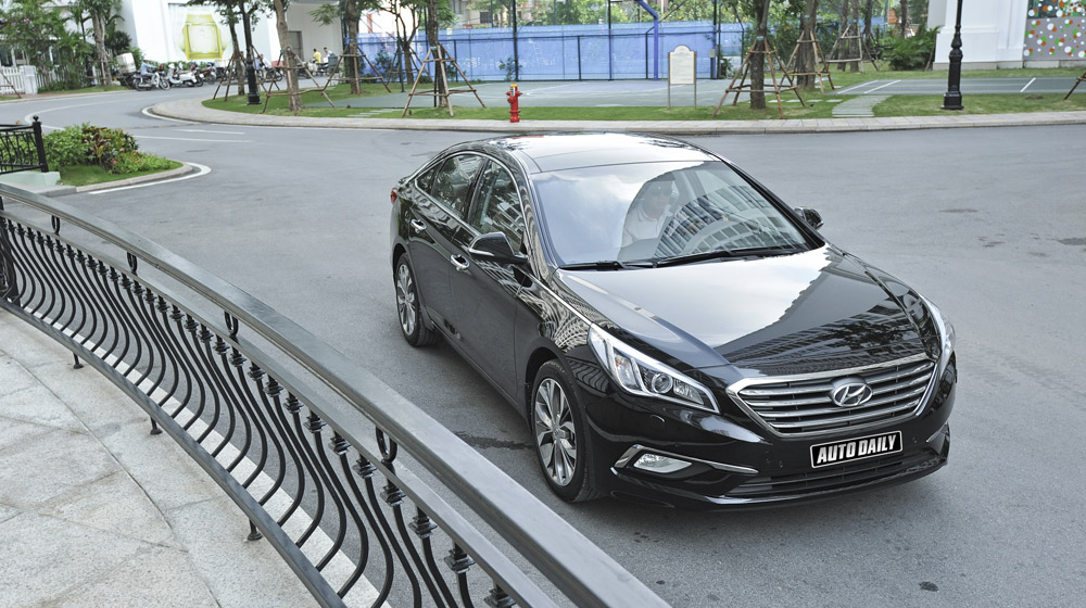 Hyundai%20Sonata%202014%20(4).jpg