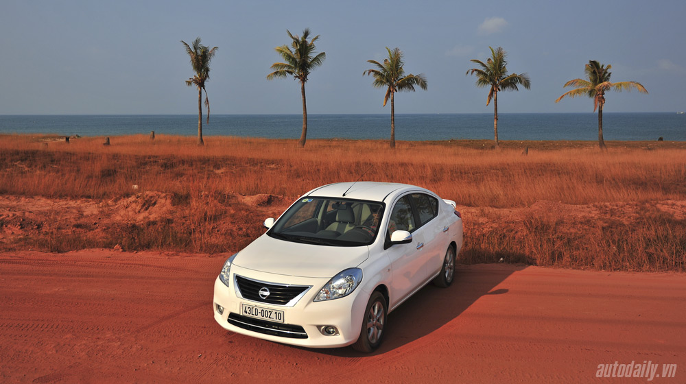 Nissan Sunny 2 (2).jpg