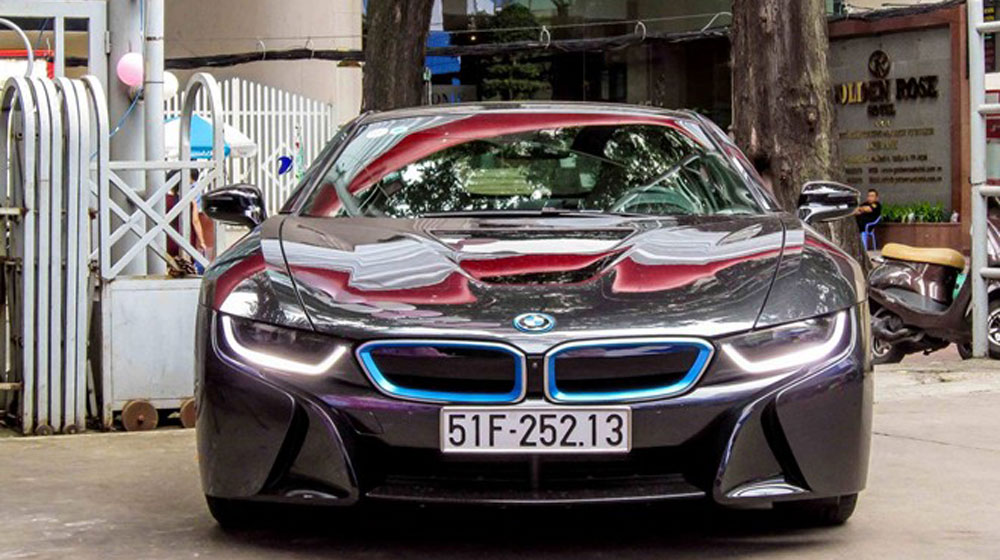 BMW_i8_Vietnam_Phan_Thanh_4.jpg