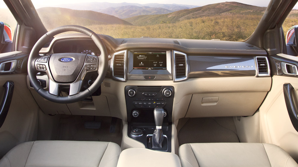 New-Ford-Everest-Interior-2-Flaxen-LHD.jpg