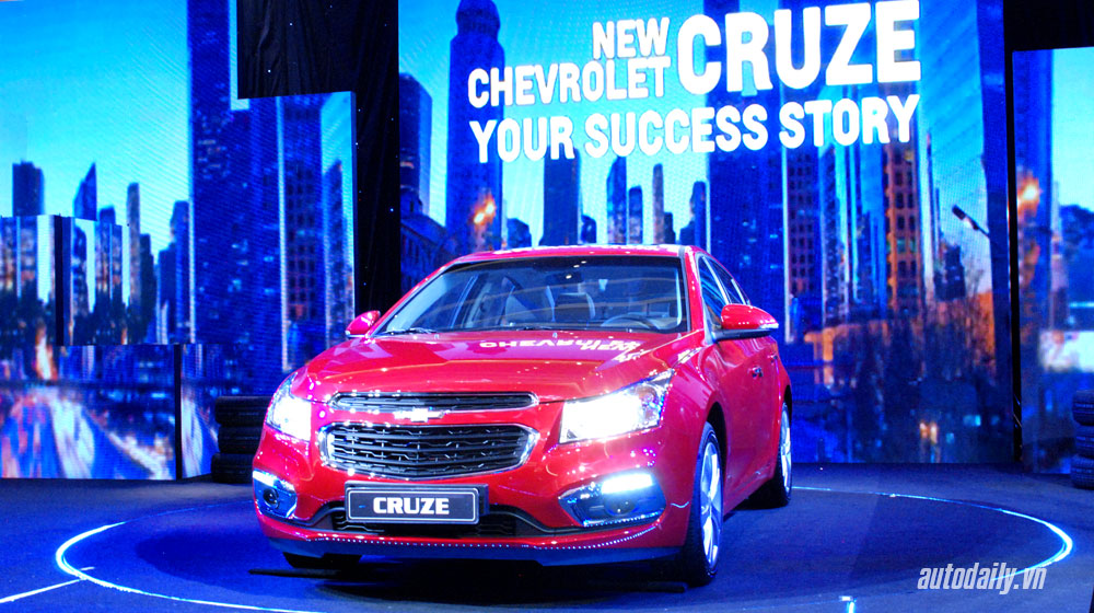  Chevrolet Cruze 2015 ra mắt với giá 500-700 triệu 