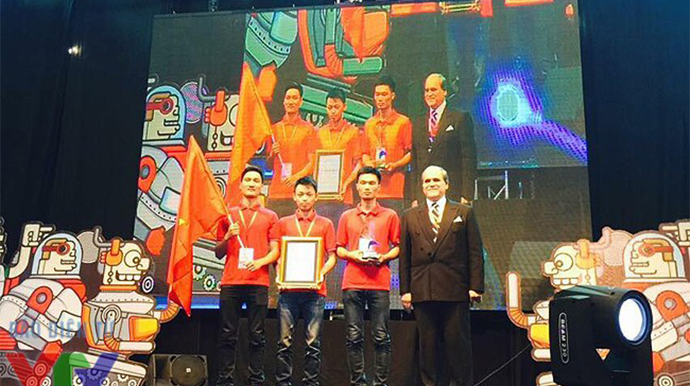 Robocon Việt Nam lần thứ 5 vô địch châu Á – Thái Bình Dương