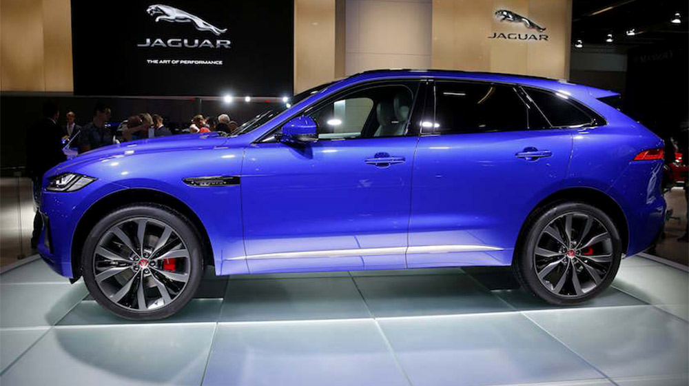 Jaguar F-Pace (4).jpg