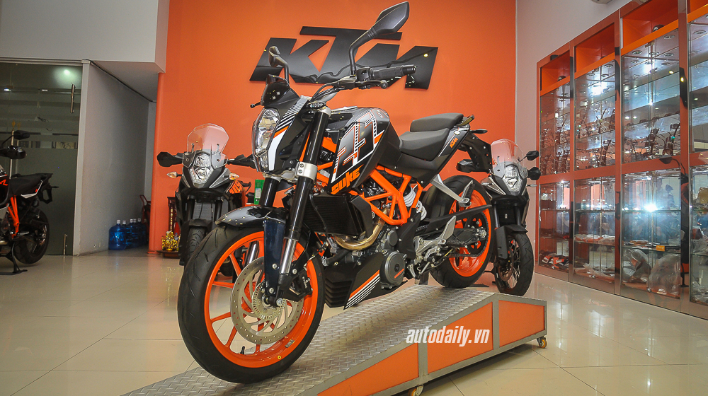 KTM_250%20(2).jpg