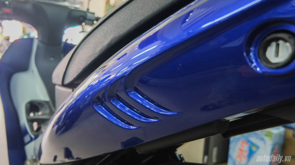 Chi tiết Yamaha 125ZR 2015 tại Việt Nam Yamaha_Z125R_2015 (22).jpg