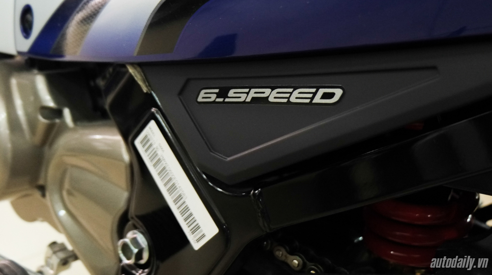 Chi tiết Yamaha 125ZR 2015 tại Việt Nam Yamaha_Z125R_2015 (23).jpg