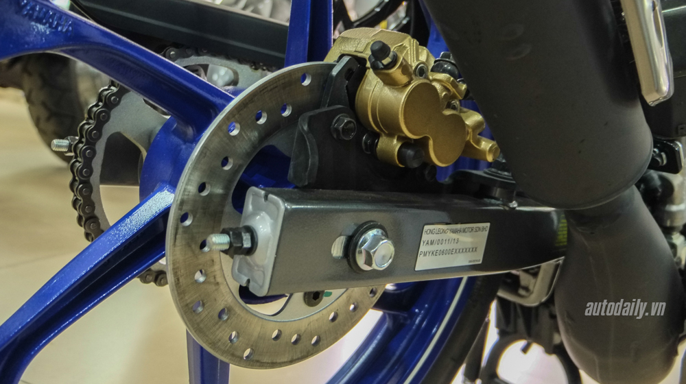 Chi tiết Yamaha 125ZR 2015 tại Việt Nam Yamaha_Z125R_2015 (26).jpg