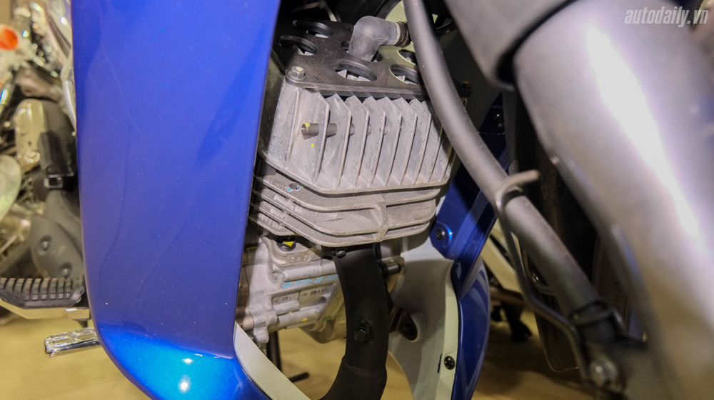 Chi tiết Yamaha 125ZR 2015 tại Việt Nam Yamaha_Z125R_2015 (31).jpg