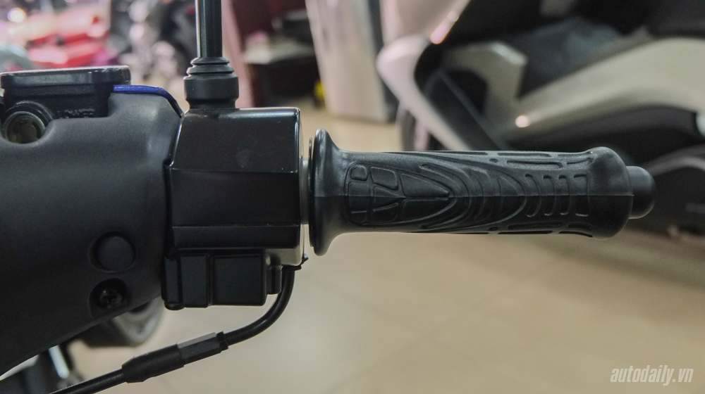 Chi tiết Yamaha 125ZR 2015 tại Việt Nam Yamaha_Z125R_2015 (35).jpg