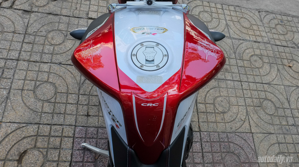 Xem chi tiết MV Agusta Dragster 800RR 2015 MV_Agusta_Dragster_800RR_2015 (27).jpg