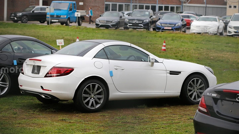 Mercedes-SLC (3).jpg