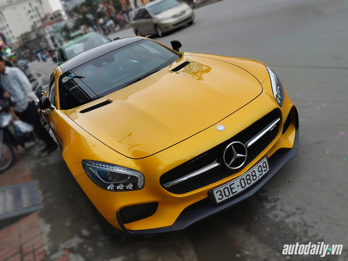 mercedes%20AMG%20GT%20S%20(1).JPG