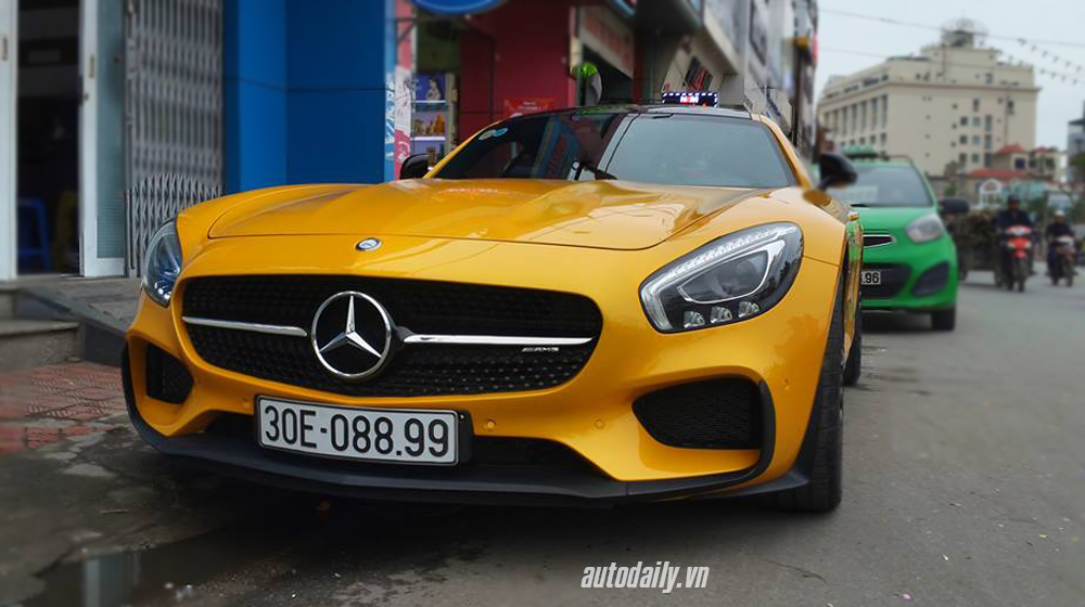 mercedes%20AMG%20GT%20S%20(2).jpg