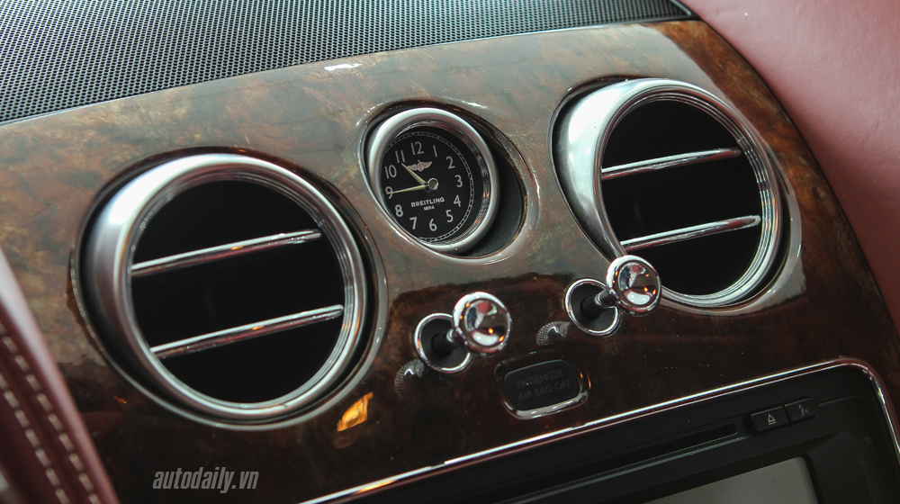 Bentley GTC 2012 (18).JPG