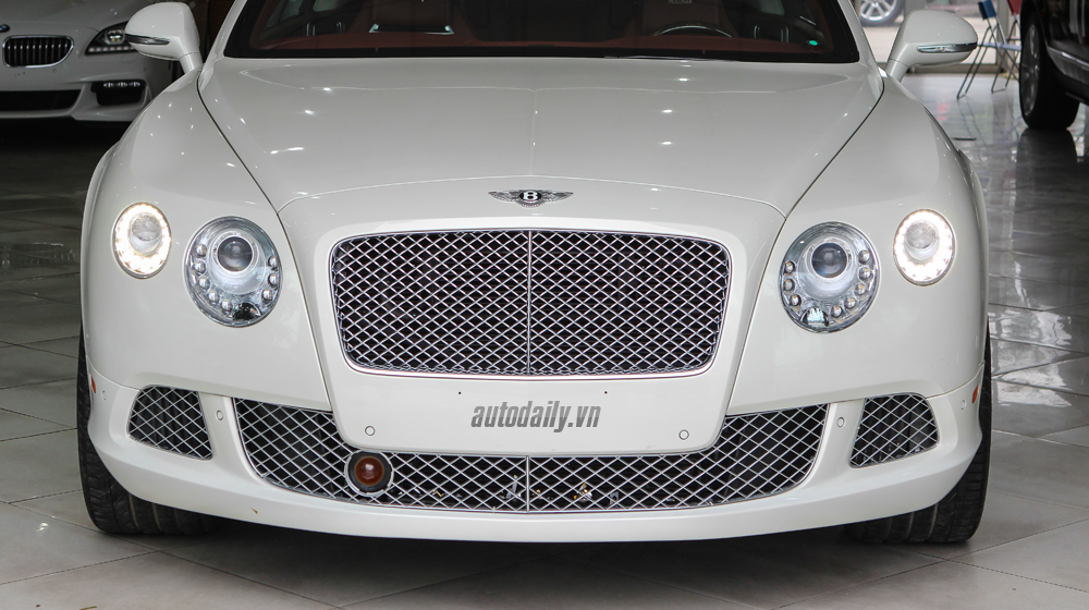 Bentley GTC 2012 (3).JPG