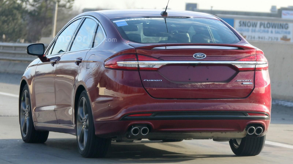 Ford%20Fusion%20%20(2).JPG