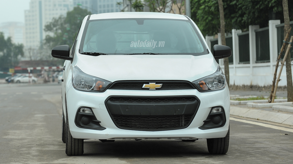 Chevrolet%20Spark%202016%20(5).jpg