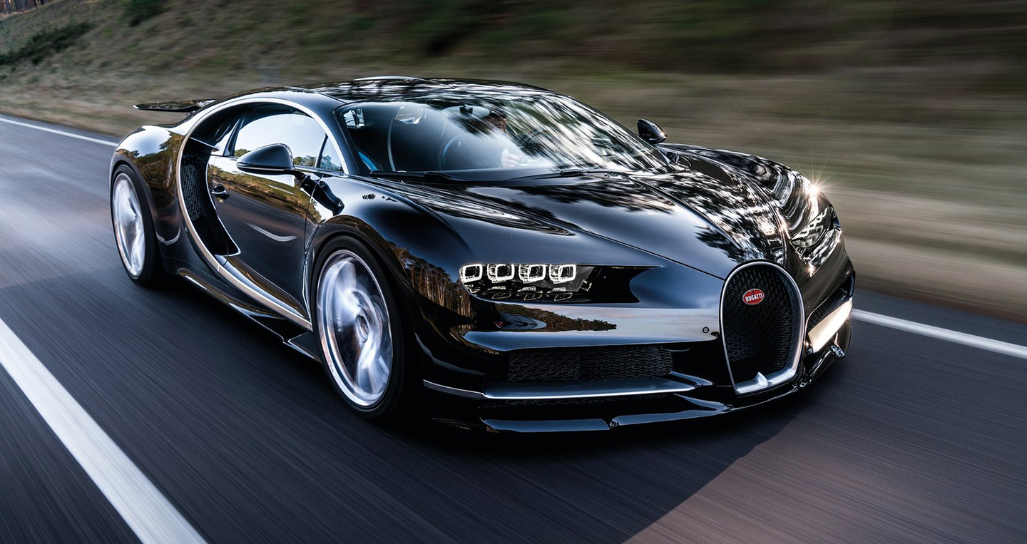 Bugatti Chiron (1).jpg