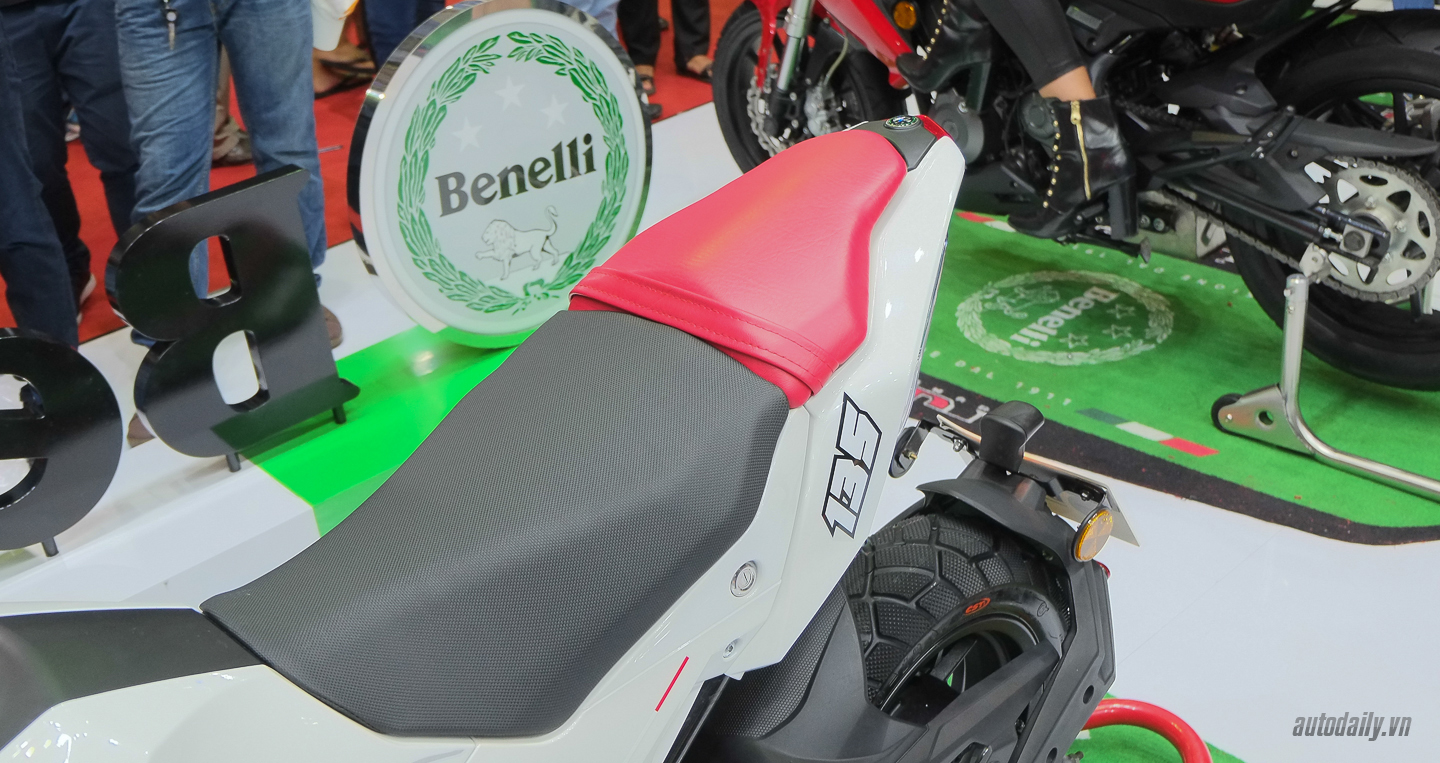 Xem thêm ảnh Benelli Naked T-135 Benelli_TNT_Naked_T135 (12).jpg