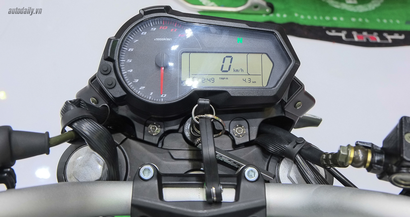 Xem thêm ảnh Benelli Naked T-135 Benelli_TNT_Naked_T135 (20).jpg