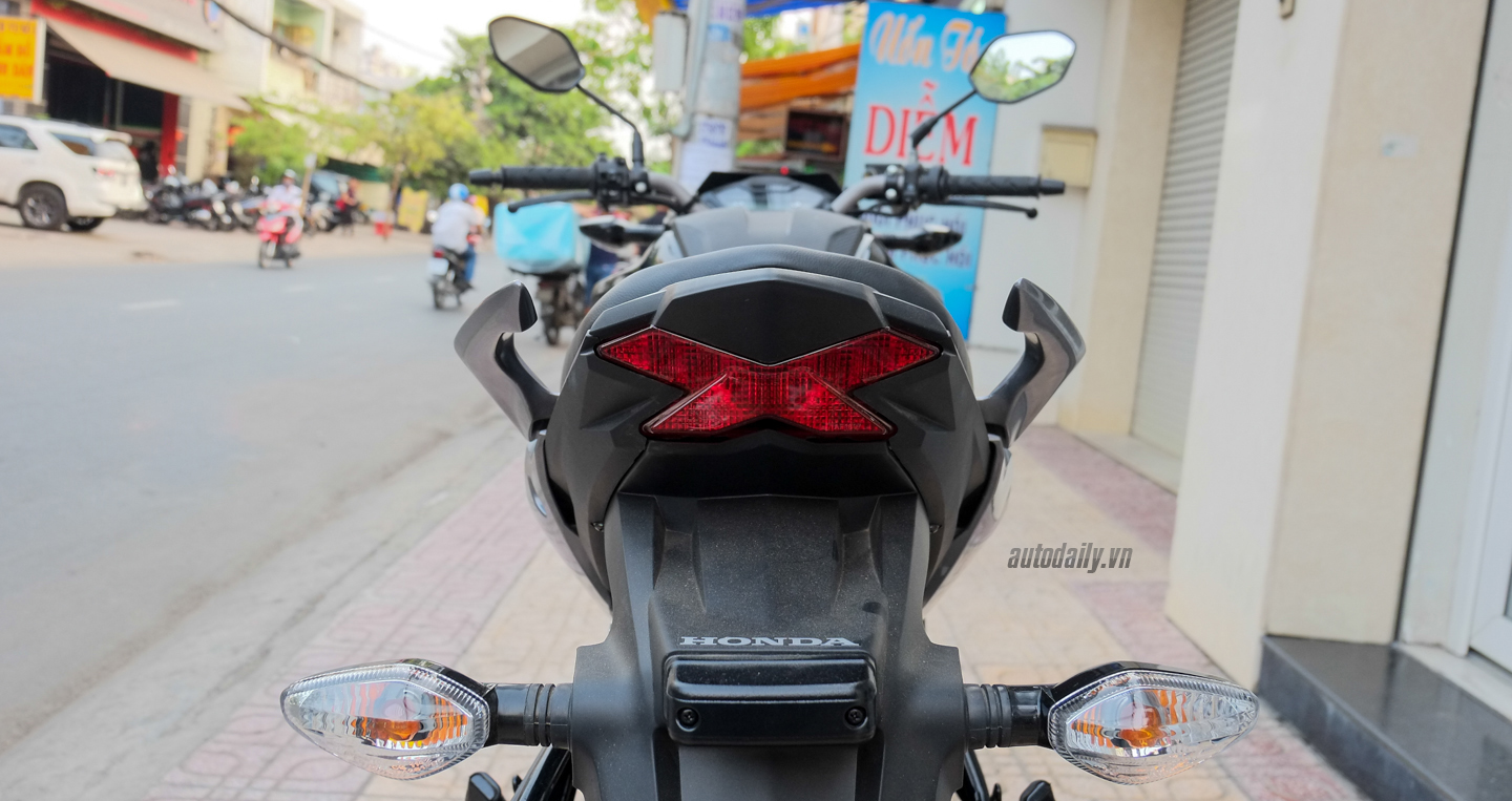 Xem thêm ảnh Honda CB Hornet 160R 2016 Honda_Hornet_160R_2016 (10).jpg