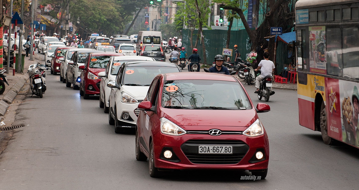 Ngay-hoi-hyundai-grand-i10%20(4).jpg